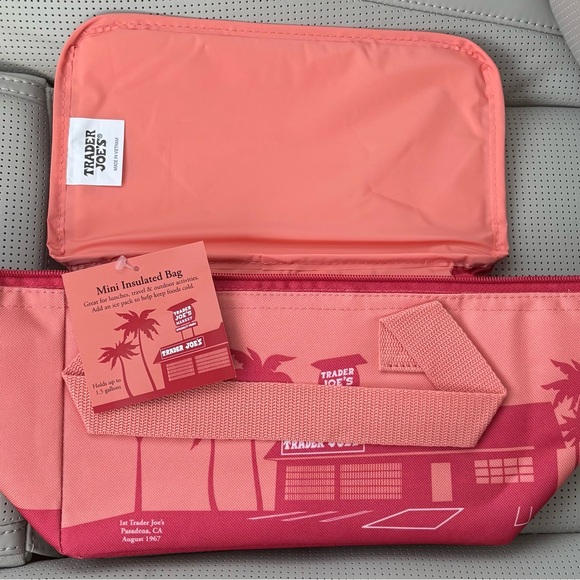 Trader Joe's Mini Pink Insulated Tote NWT August 2025 - Picture 3 of 3